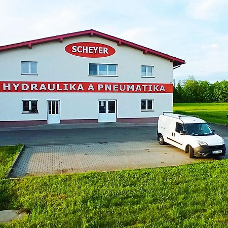 Apartman Scheyer Frydek-Mistek Ngoại thất bức ảnh